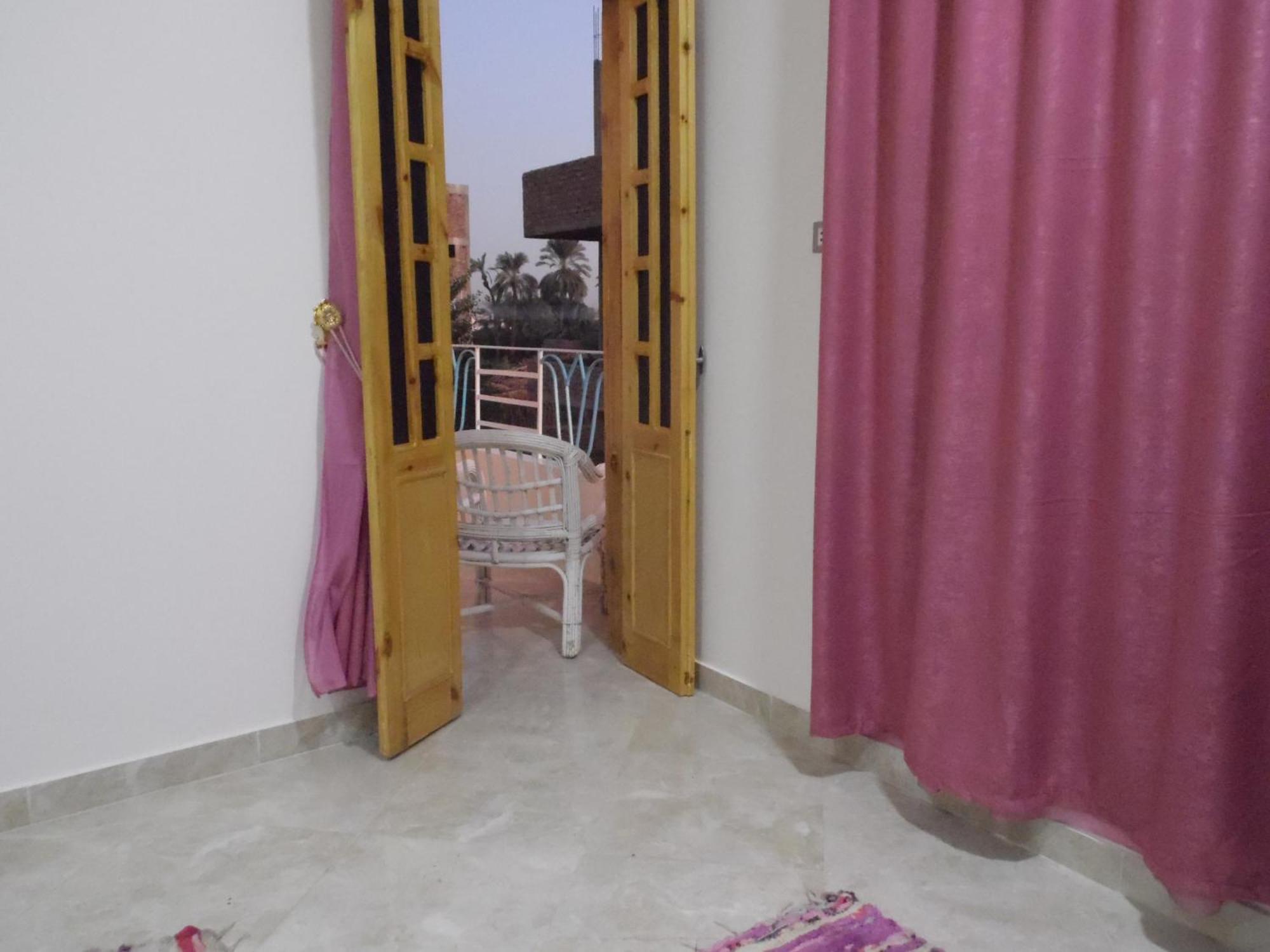 Nour House Apartment Луксор Екстериор снимка